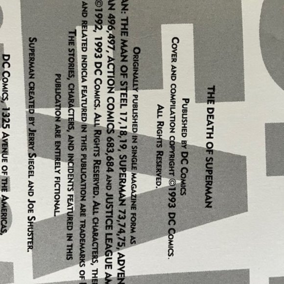 3 Vintage Superman Comics & 1 Grafic Novel - Picture 9 of 16